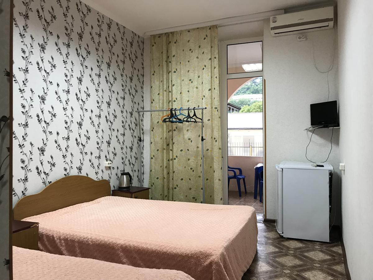 Hotel Davel Gagry Zewnętrze zdjęcie