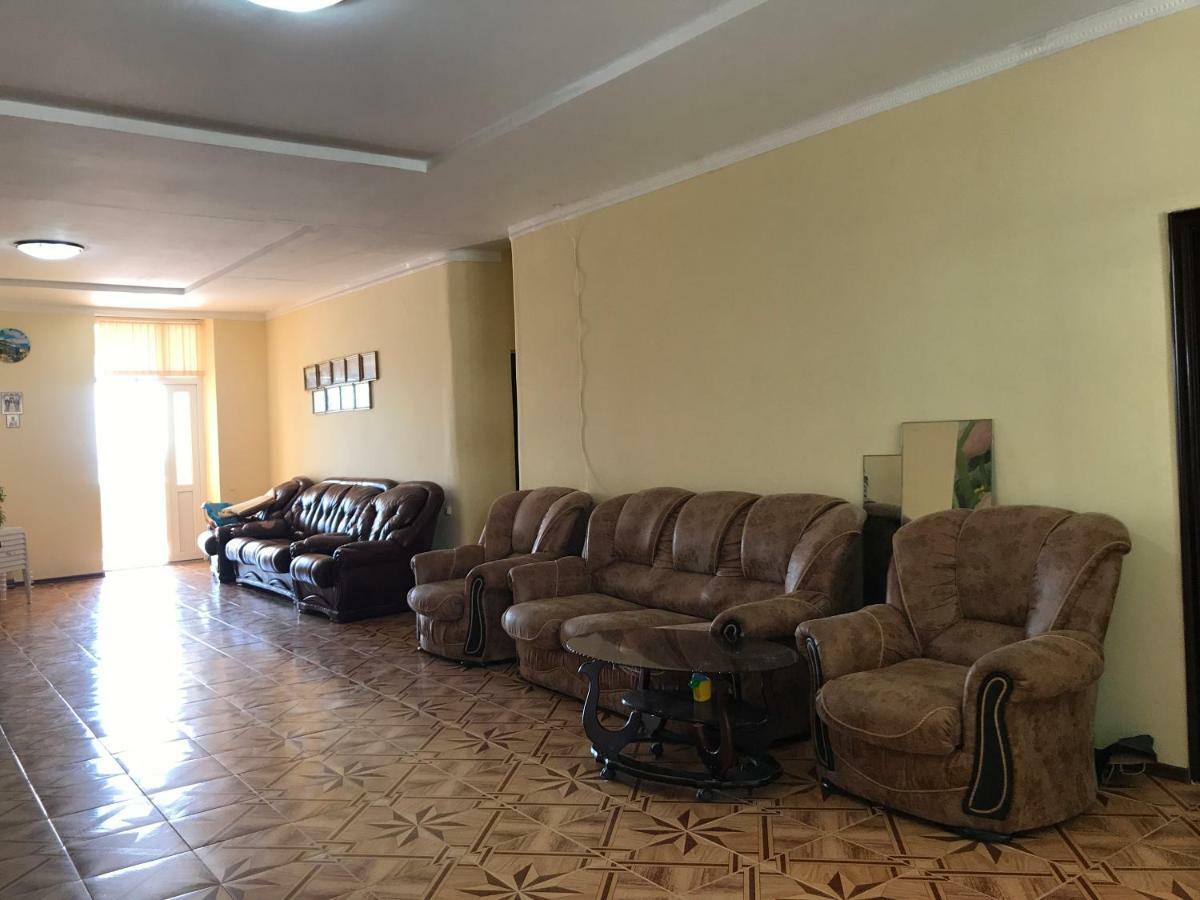 Hotel Davel Gagry Zewnętrze zdjęcie